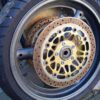 GSX 750 AE Vorderrad Felge Bremsscheiben